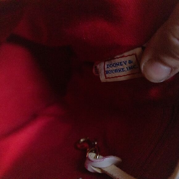 Dooney & Bourke Hand Painted Graffiti Splatte Canvas Bucket Shoulder Tote Bag - Picture 5 of 12